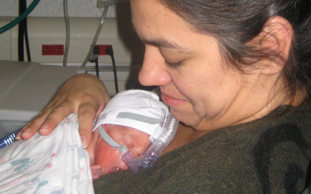 Mom Reflects on Micro-Preemie Twins’ Tumultuous Beginning