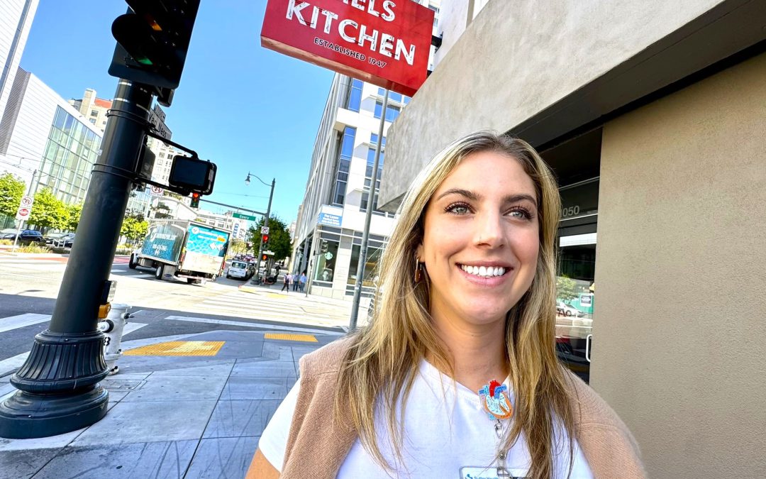 Off-Duty Nurse Performs Lifesaving CPR on San Francisco Sidewalk