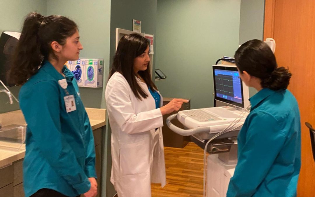 Clinical Shadowing Opportunities Illuminate Future Career Paths