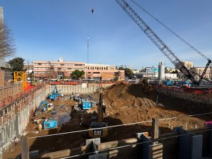 construction on a new neurosciences complex